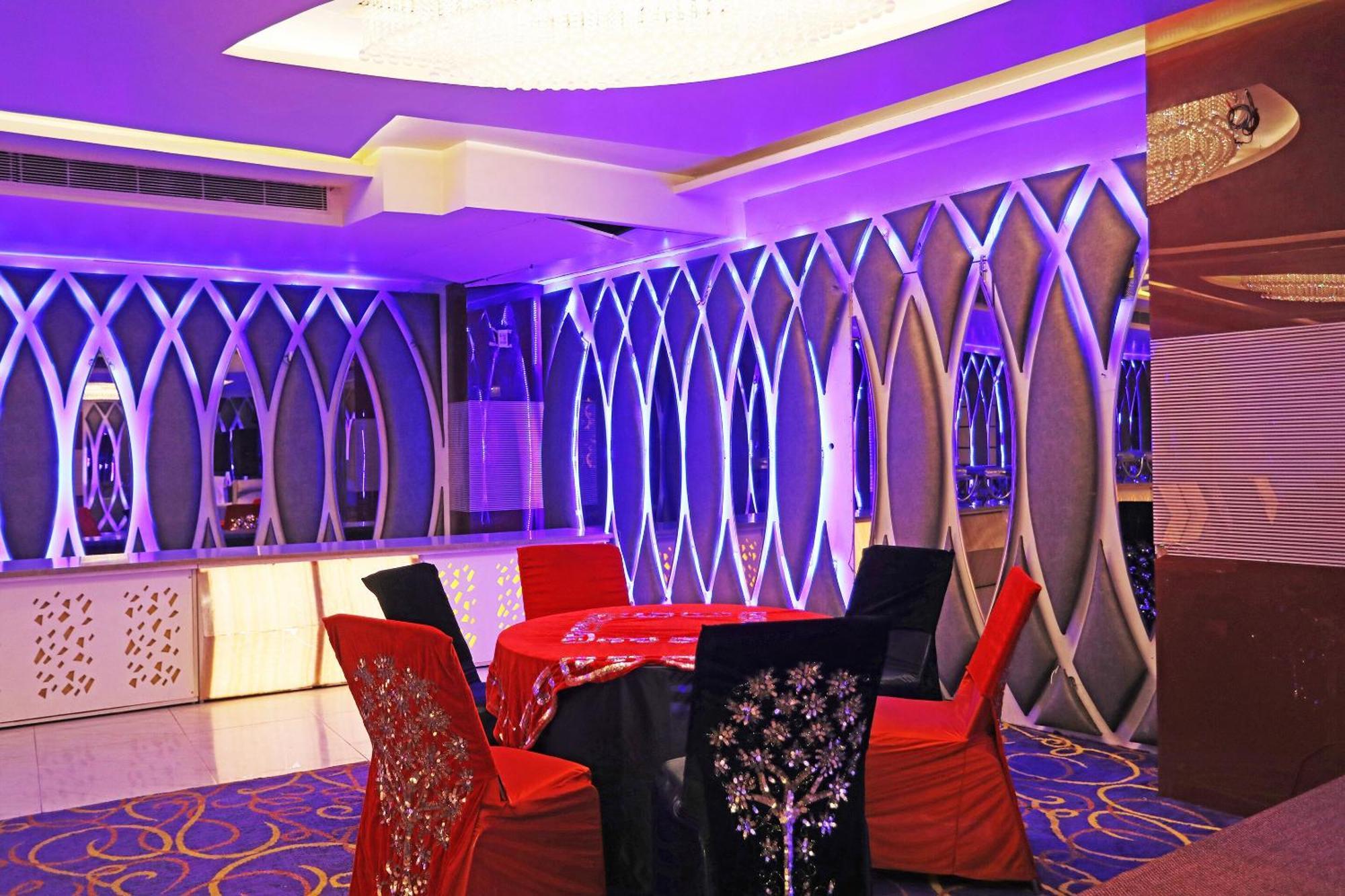 Fabhotel Ronald Inn Faridabad Exterior foto