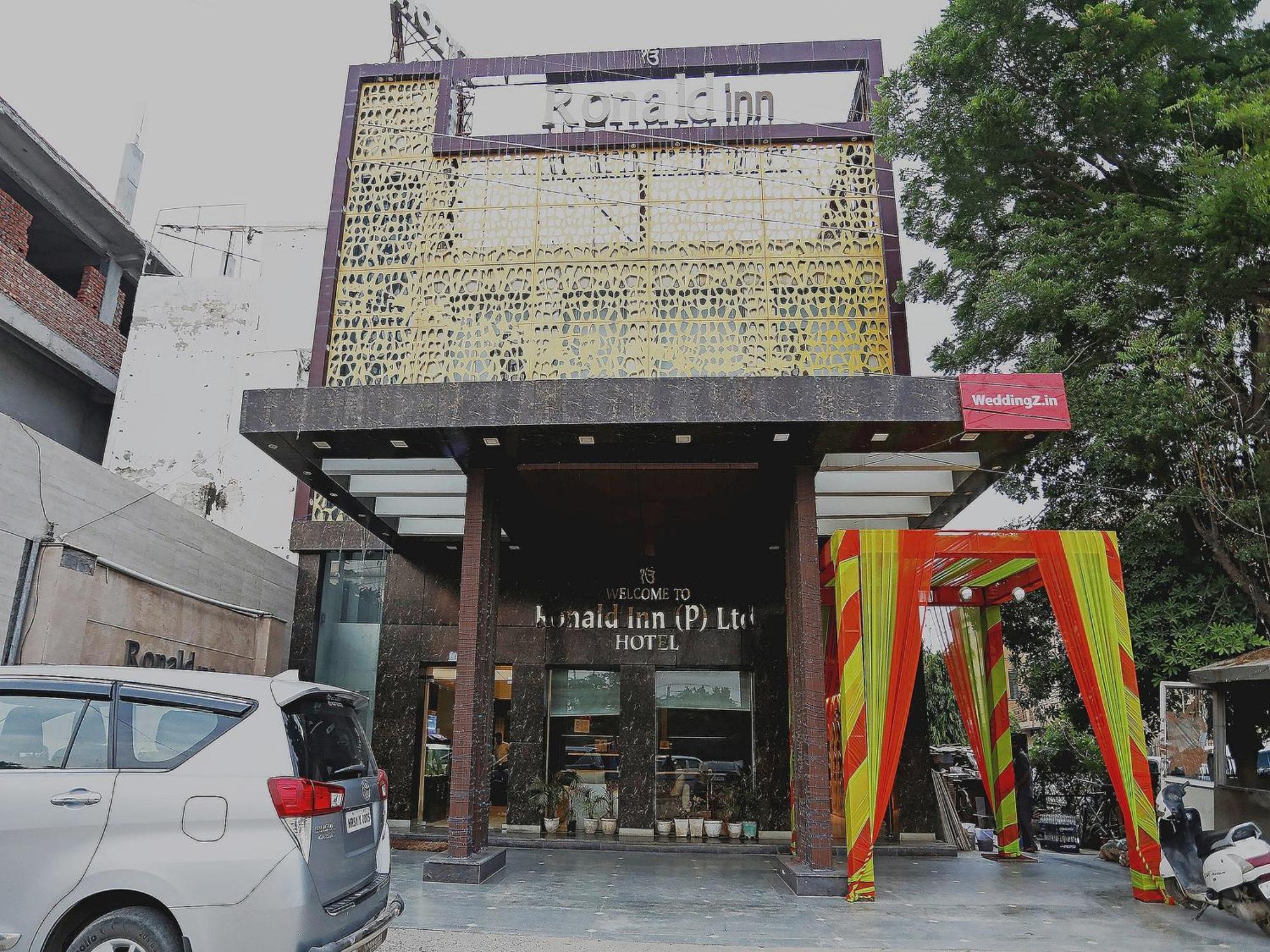 Fabhotel Ronald Inn Faridabad Exterior foto